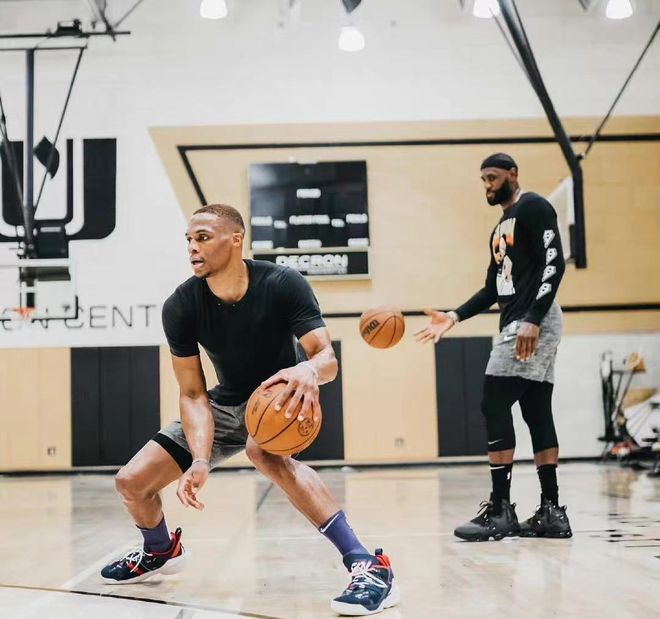 作为实体版 作为实体版